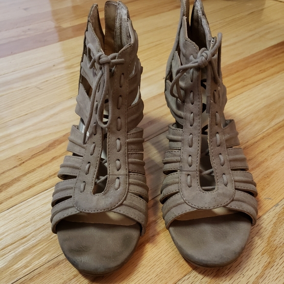 SOUL Naturalizer Heeled Open Toe Sandals - Picture 2 of 5